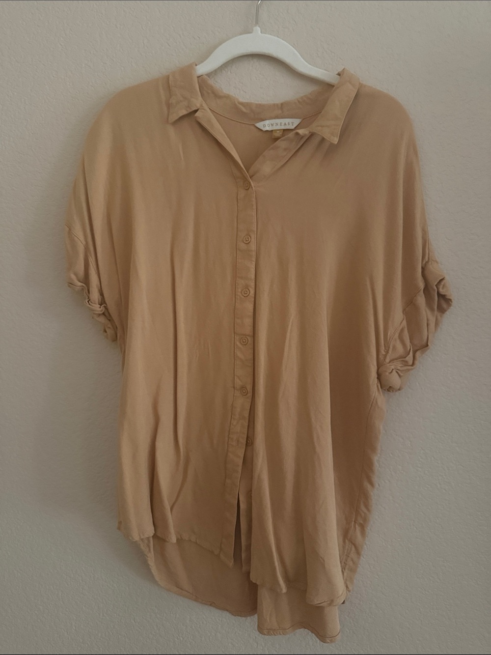DownEast Relaxed Short-Sleeve Button-Down Top in Tan